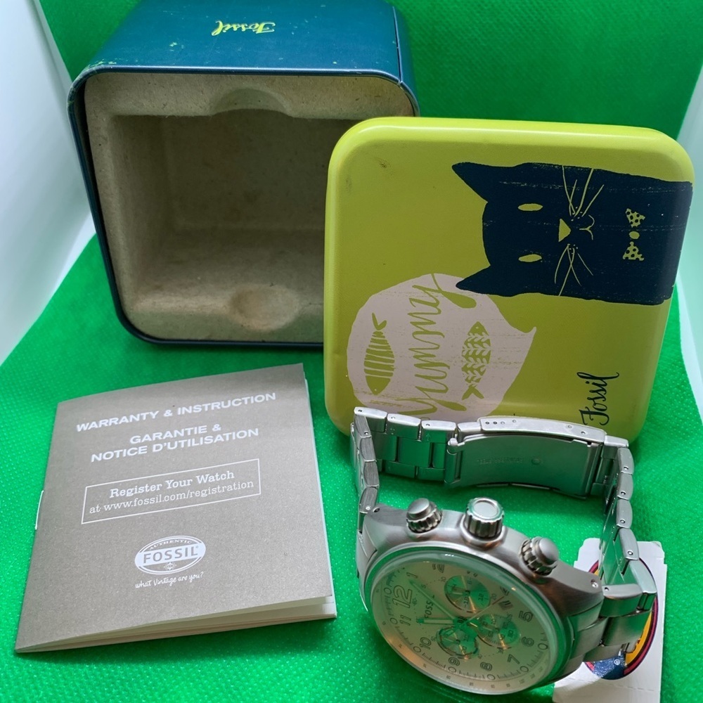 Unsex Fossil chronograph watch stain steel Band